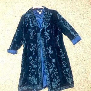 Aris A Brand… Beautiful Velvet Jacket Size L